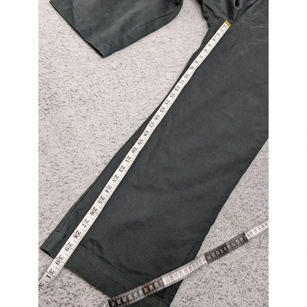 Eddie Bauer Classic Fit Pants Men 36x30 Charcoal Khaki Straight Flat Front Chino